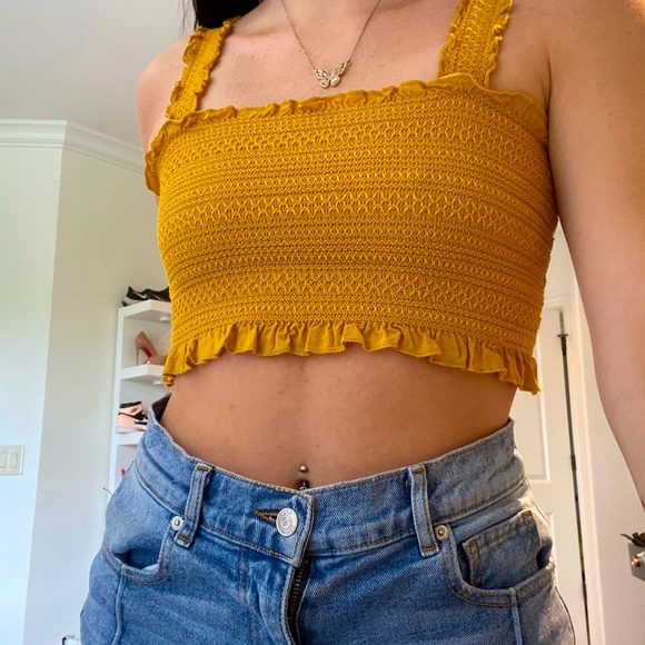 Straight line yellow/mustard tank girly crop - Picture 1 of 2
